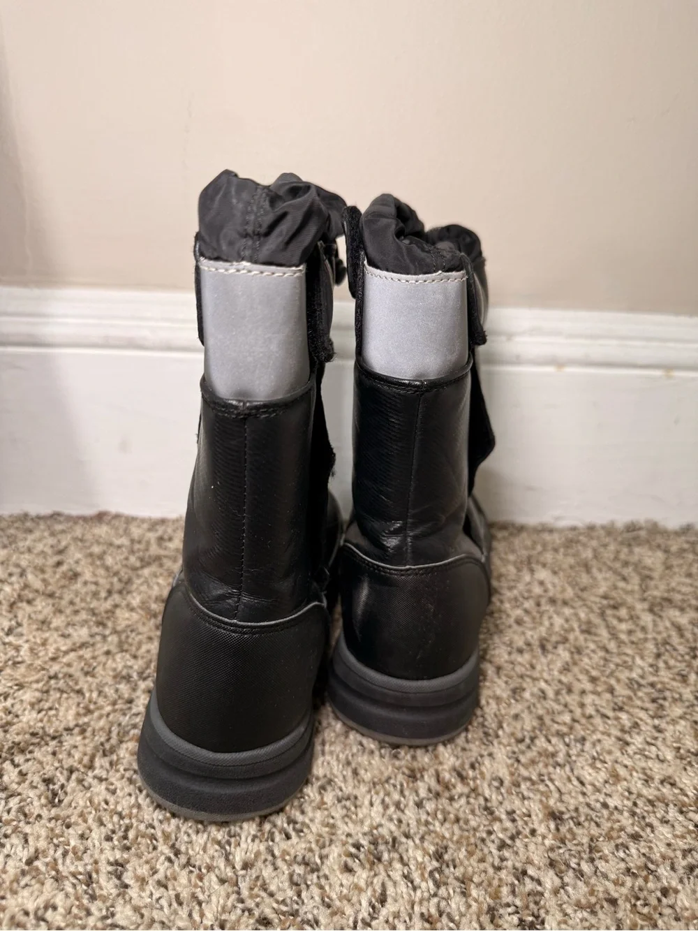 Lands’ End Kids Black Winter Boots Size 3M